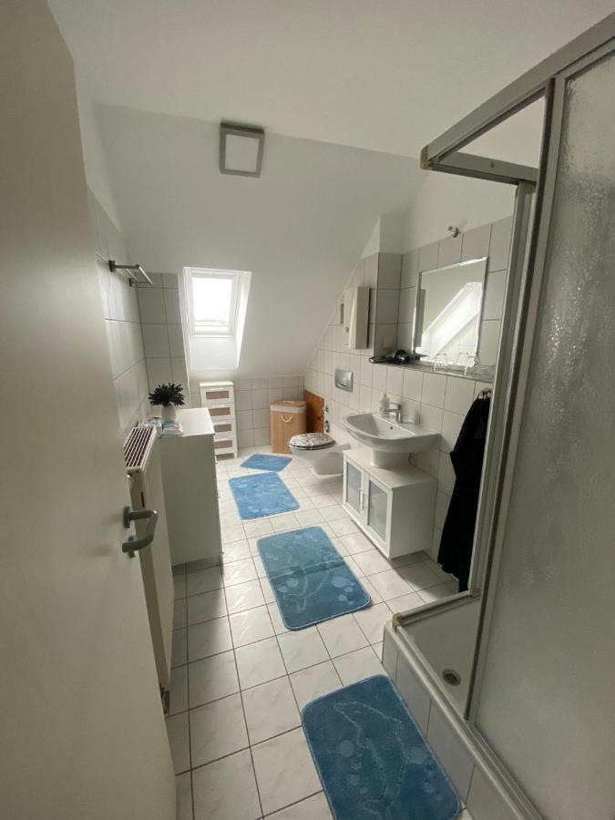 Dachgeschoss Apartment Mit Ausblick ハレ エクステリア 写真
